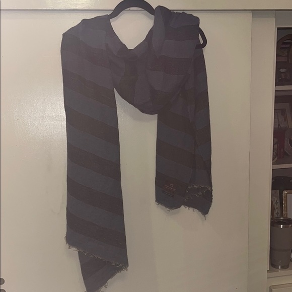 Scotch & Soda made in Italy Men's Striped Scarf - blue & navy preowned - Picture 1 of 5